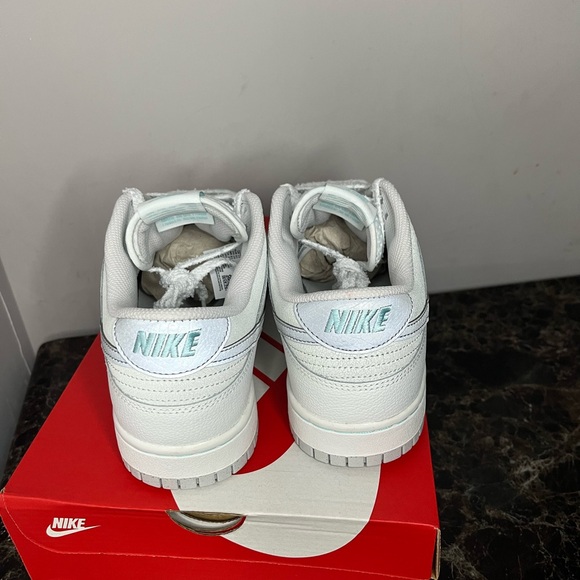 nike dunk retro se - Picture 4 of 5